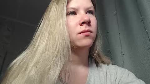 Melissa  Ray online show from February 9, 2025, 2:28 am