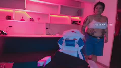 Lissa  online show from October 28, 2025, 11:25 am