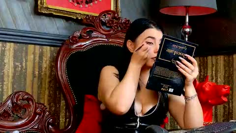 Melissa online show from December 1, 2025, 6:51 am