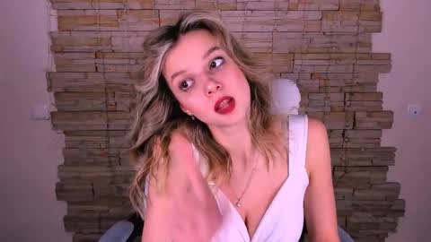 Snapshot of melissa_richardson chatting on February 22, 2025, 4:51 pm Melissa online show from February 22, 2025, 4:51 pm