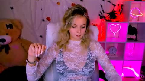 Snapshot of melissa_richardson chatting on October 27, 2025, 4:22 pm Melissa online show from October 27, 2025, 4:22 pm