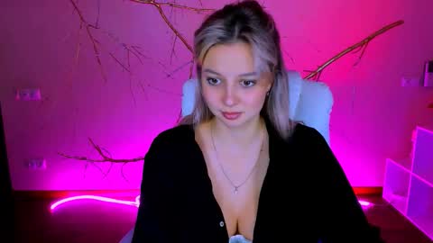 Snapshot of melissa_richardson chatting on November 20, 2025, 4:29 pm Melissa online show from November 20, 2025, 4:29 pm