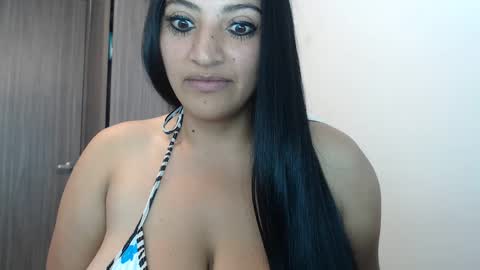 Snapshot of melissa_sexytits chatting on February 27, 2025, 9:58 pm Lau   online show from February 27, 2025, 9:58 pm