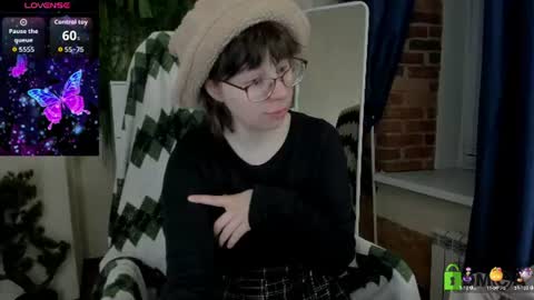 Snapshot of melissa_wells chatting on June 27, 2026, 8:36 pm Melissa online show from June 27, 2026, 8:36 pm