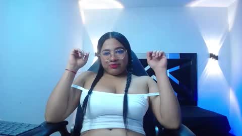 Melissa online show from October 11, 2025, 12:36 pm