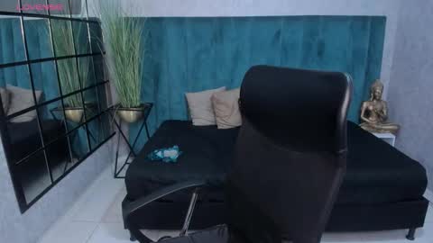 Snapshot of melissalabx69 chatting on February 10, 2026, 2:15 am MELISSA online show from February 10, 2026, 2:15 am