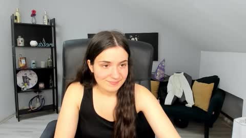 melissawiliam online show from October 31, 2025, 12:17 pm