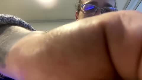 Melkkor Independient Model online show from December 17, 2025, 1:33 am