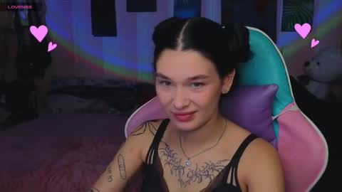 Freya  IM NONUDE online show from September 23, 2025, 12:24 am