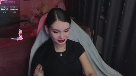 Freya  IM NONUDE online show from December 21, 2025, 11:12 pm