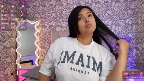 Snapshot of mellani_tay chatting on January 22, 2025, 9:13 am Mellani  online show from January 22, 2025, 9:13 am