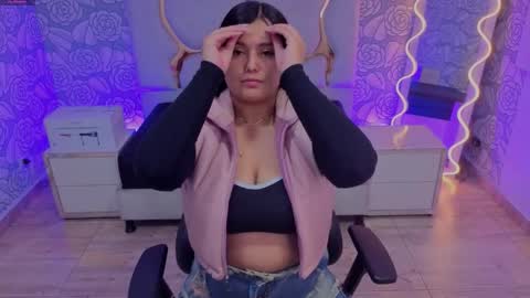 Snapshot of mellani_tay chatting on March 1, 2026, 3:08 am Mellani online show from March 1, 2026, 3:08 am