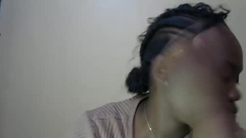 mell online show from January 17, 2025, 10:22 am