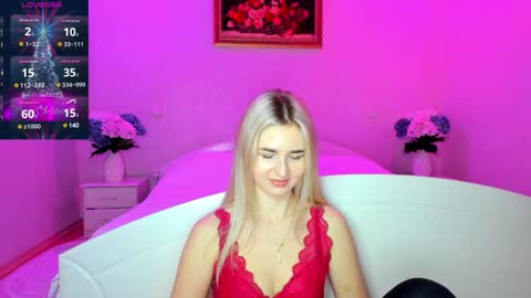 Mellina online show from December 10, 2024, 11:30 pm