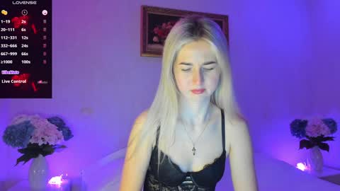 Mellina online show from February 4, 2025, 10:02 pm