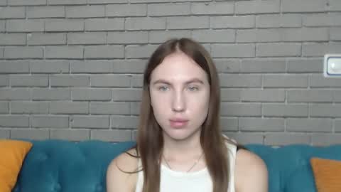 mellingi online show from September 13, 2025, 5:07 am