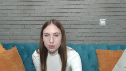 mellingi online show from September 19, 2025, 4:58 am