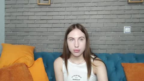 mellingi online show from September 21, 2025, 5:31 am