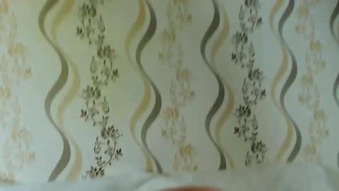 Snapshot of melmooon chatting on February 7, 2026, 8:12 pm MelMooon online show from February 7, 2026, 8:12 pm