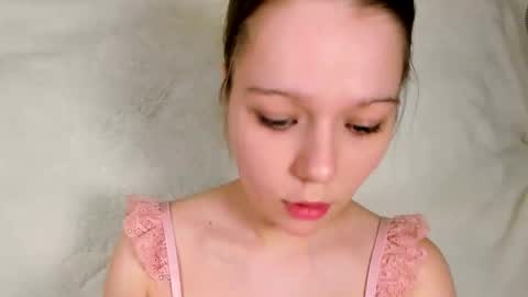 Snapshot of melmooon chatting on February 20, 2026, 8:31 pm MelMooon online show from February 20, 2026, 8:31 pm