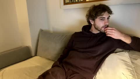 Melodicass online show from February 24, 2026, 11:25 pm