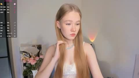 melodievejar online show from February 16, 2026, 4:08 am