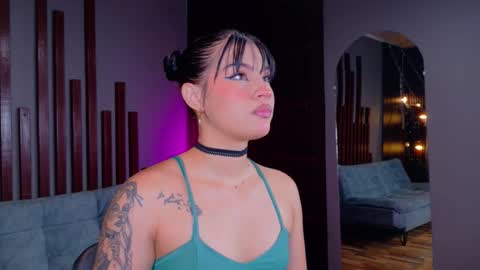 melody_cute10 online show from March 13, 2026, 1:18 pm