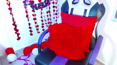 melody_mercy online show from February 16, 2025, 3:27 pm