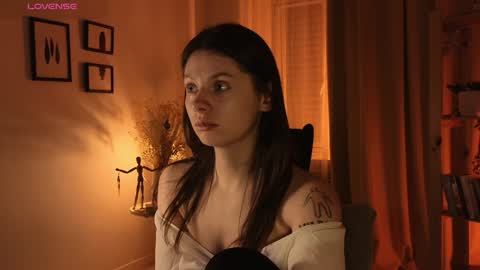 Snapshot of melodykey_x chatting on December 12, 2024, 5:48 pm melody  online show from December 12, 2024, 5:48 pm