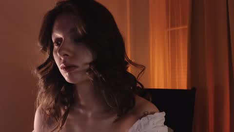 Snapshot of melodykey_x chatting on December 15, 2024, 3:31 pm melody  online show from December 15, 2024, 3:31 pm