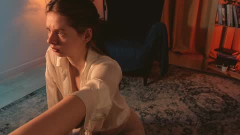 Snapshot of melodykey_x chatting on December 21, 2024, 3:53 pm melody  online show from December 21, 2024, 3:53 pm