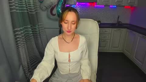 Kaylie online show from February 6, 2025, 3:48 am