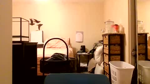 melxiss online show from September 19, 2025, 9:00 am