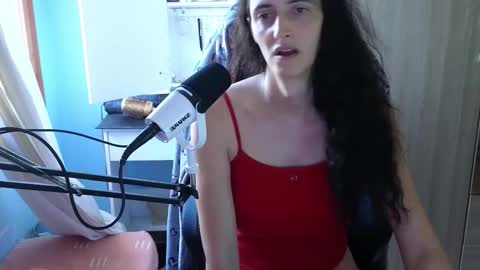 Megumi  Aina online show from October 8, 2025, 3:31 pm