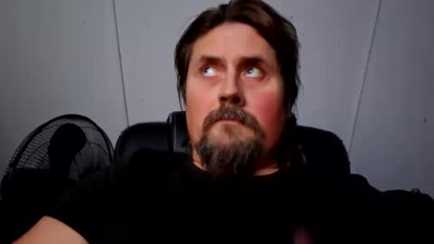 men10_12_1983 online show from November 12, 2025, 7:46 pm