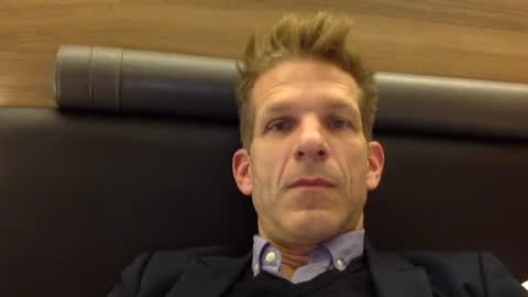 Snapshot of men2024again chatting on October 29, 2025, 3:14 pm Andres online show from October 29, 2025, 3:14 pm