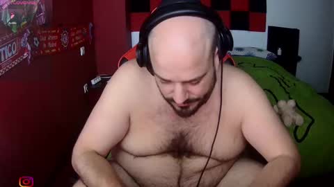 menditeta online show from February 4, 2026, 8:03 pm