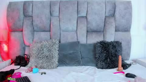 Snapshot of mental_lagoon6 chatting on January 8, 2026, 1:13 pm CRISTAL online show from January 8, 2026, 1:13 pm