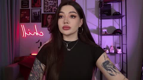 Snapshot of meow__baby chatting on November 18, 2025, 6:01 pm Amy Meow online show from November 18, 2025, 6:01 pm