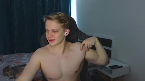 Mickey online show from March 8, 2026, 5:00 am