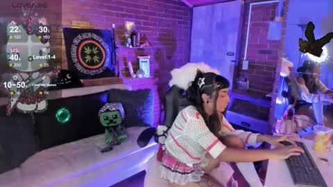 Valentina  online show from September 12, 2025, 3:01 pm