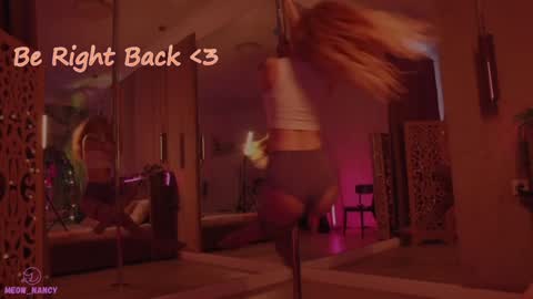 Snapshot of meow_nancy chatting on January 15, 2025, 9:02 am Heeyyooo Im Nans Subscribe to me I will be glad online show from January 15, 2025, 9:02 am