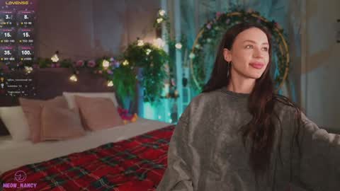 Snapshot of meow_nancy chatting on January 18, 2025, 8:20 am Heeyyooo Im Nans Subscribe to me I will be glad online show from January 18, 2025, 8:20 am