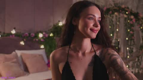 Snapshot of meow_nancy chatting on January 23, 2025, 11:15 am Heeyyooo Im Nans Subscribe to me I will be glad online show from January 23, 2025, 11:15 am