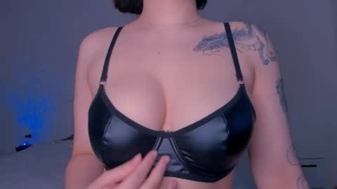 My links --- online show from October 5, 2025, 10:13 am