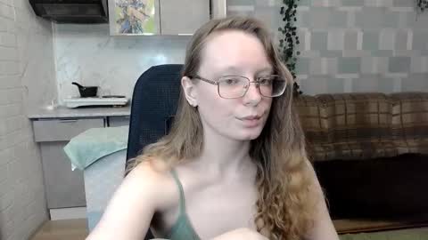 meowcr online show from September 23, 2025, 9:18 pm