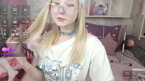 MeowkaKitty online show from November 3, 2025, 2:13 am