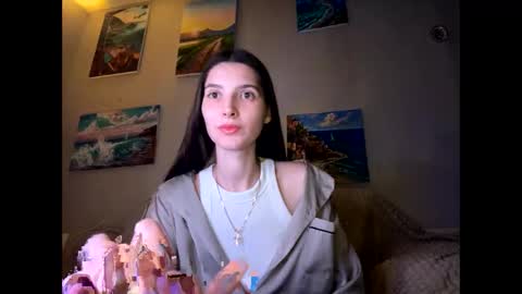 LEVA online show from March 29, 2026, 5:35 pm