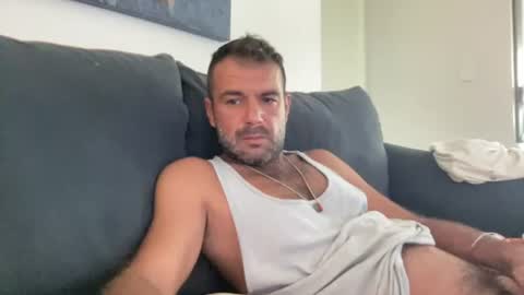Snapshot of mercedes190d chatting on July 10, 2026, 5:59 pm Mercedes190d online show from July 10, 2026, 5:59 pm