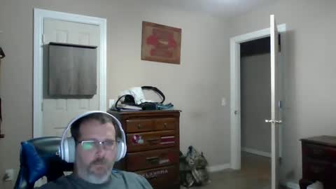 Snapshot of mercer1977 chatting on September 27, 2025, 9:58 am mercer1977 online show from September 27, 2025, 9:58 am